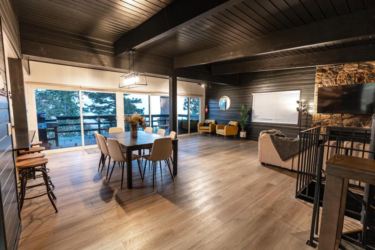 Updated Mountain Cabin Retreat With 180 Views Off Deck And Balcony Running Springs Exteriér fotografie